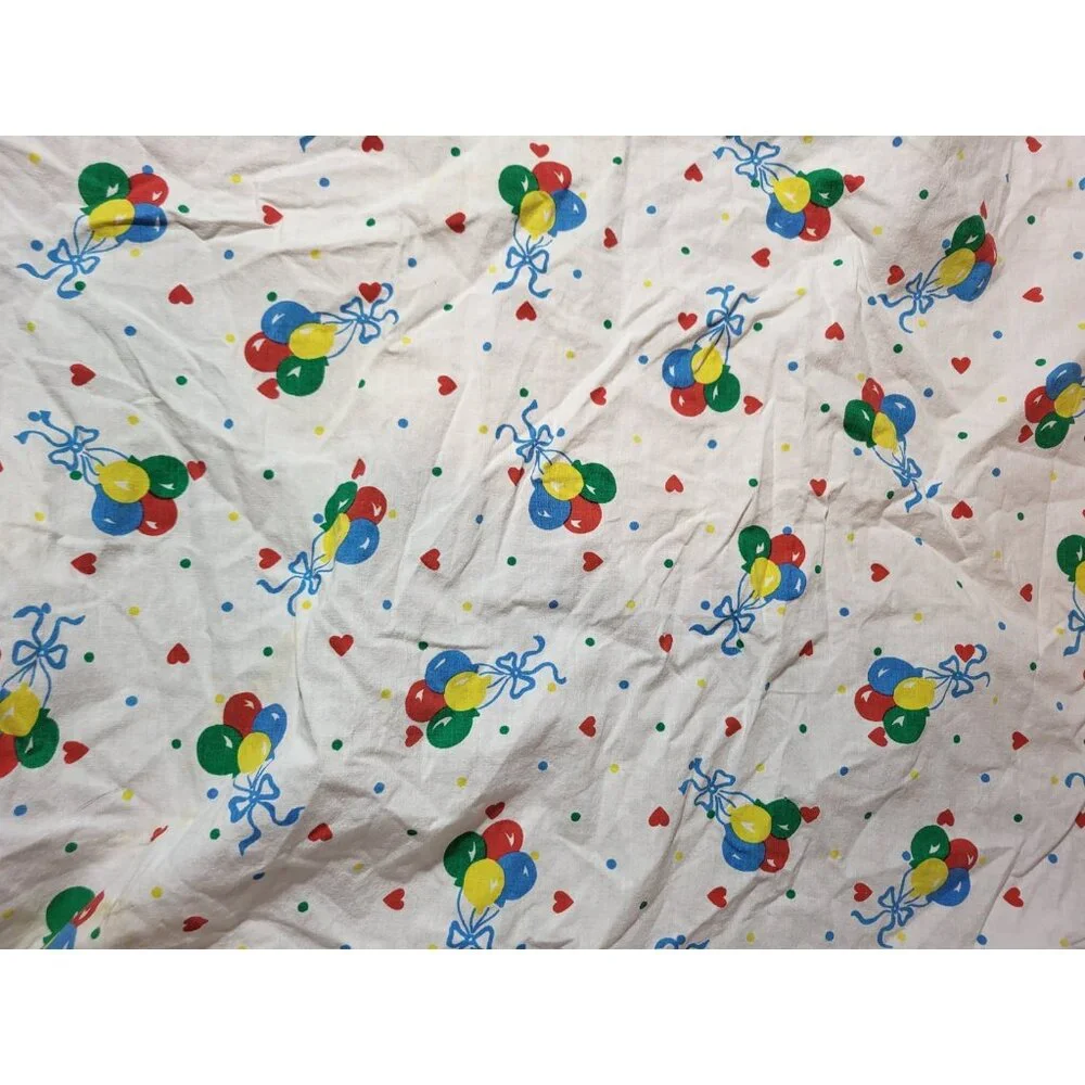 Vtge Carters‎ Colorful Balloon Crib Sheet